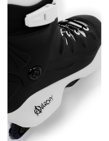 Producto anarchy revolution ii black aggressive skates